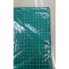 CUTTING MAT A2 - (45cm x 60cm)